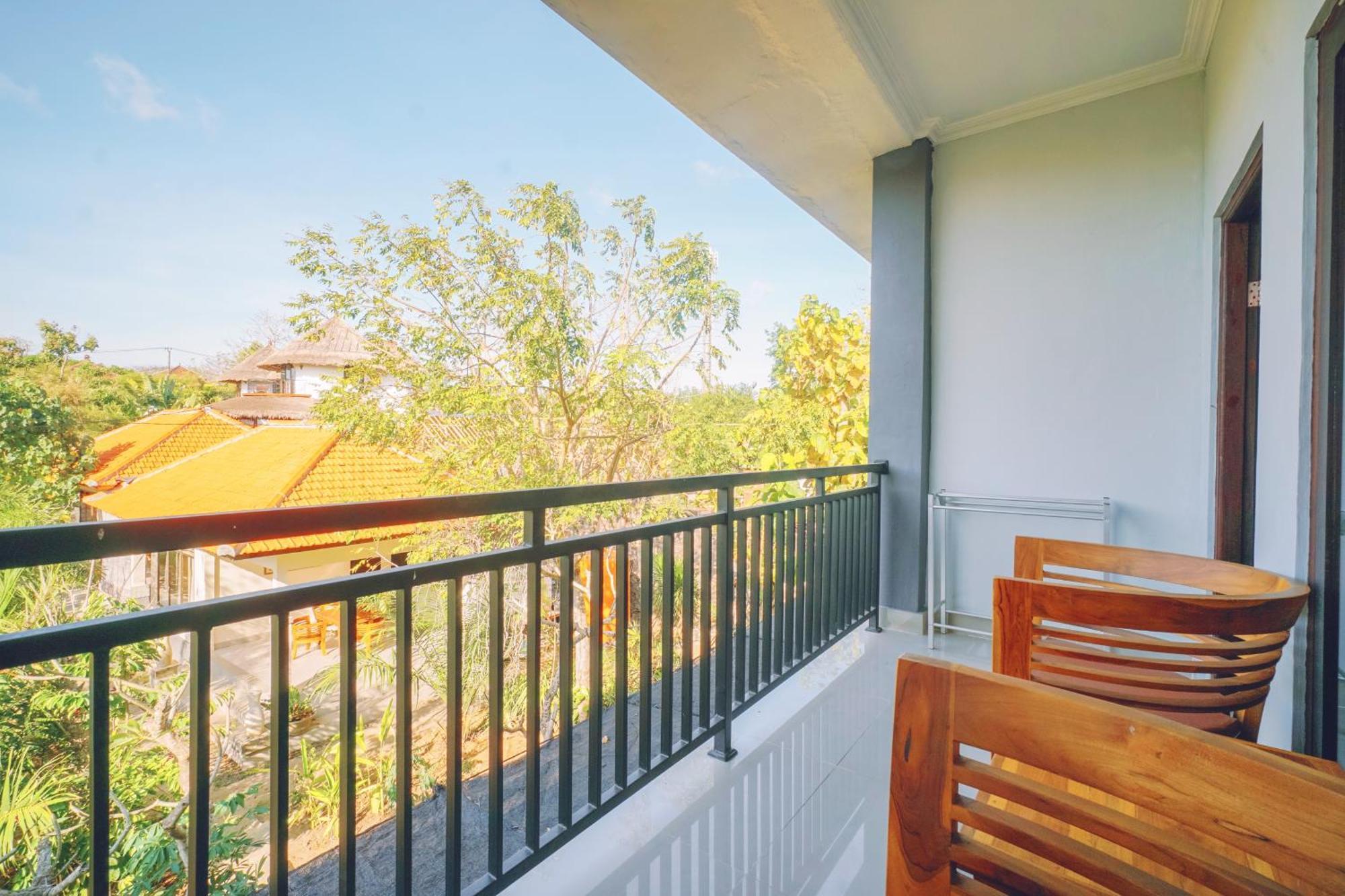 Puri Kelapa By Bukitvista Hotel Uluwatu  Exterior photo